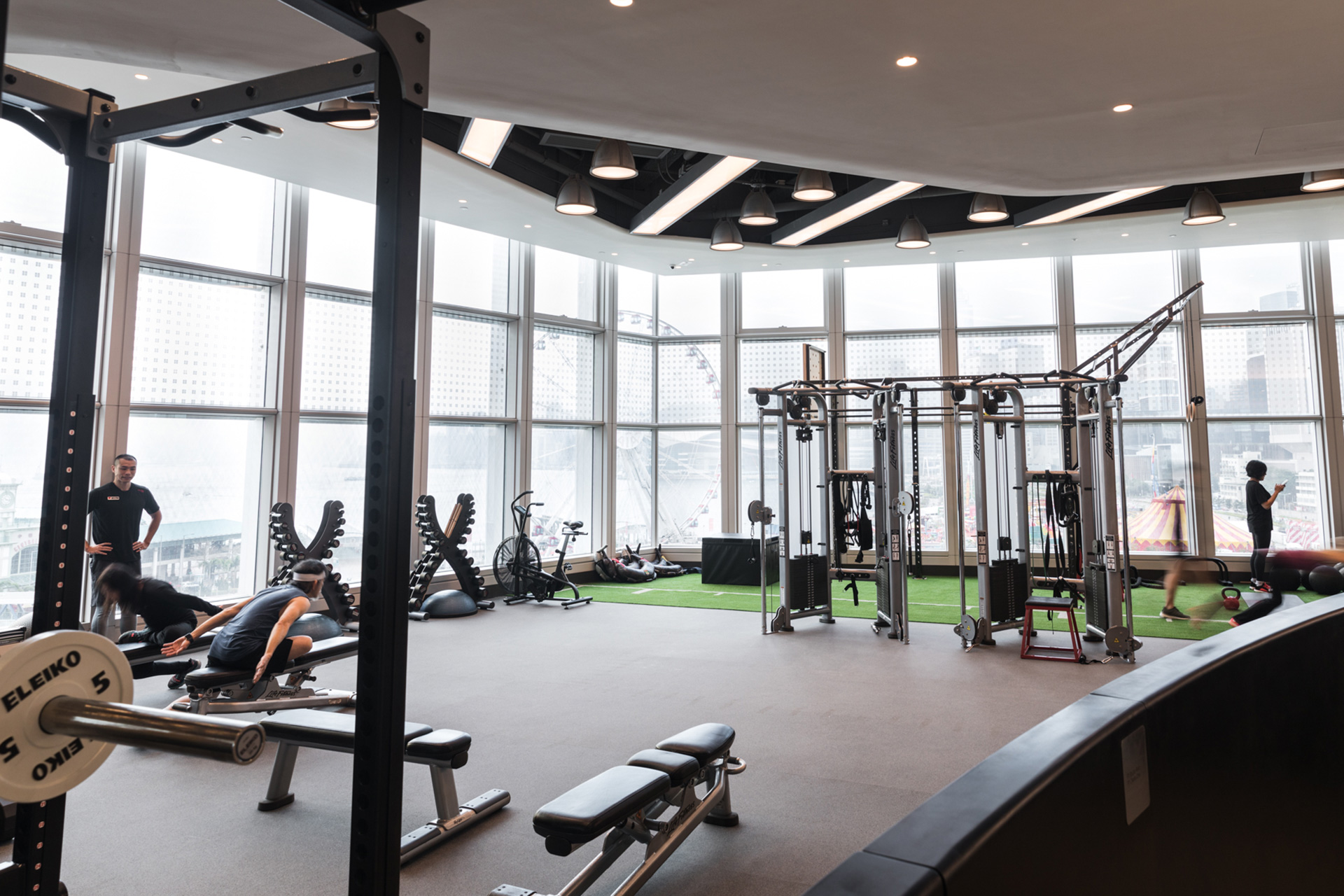 PURE Fitness - 國際金融中心商場