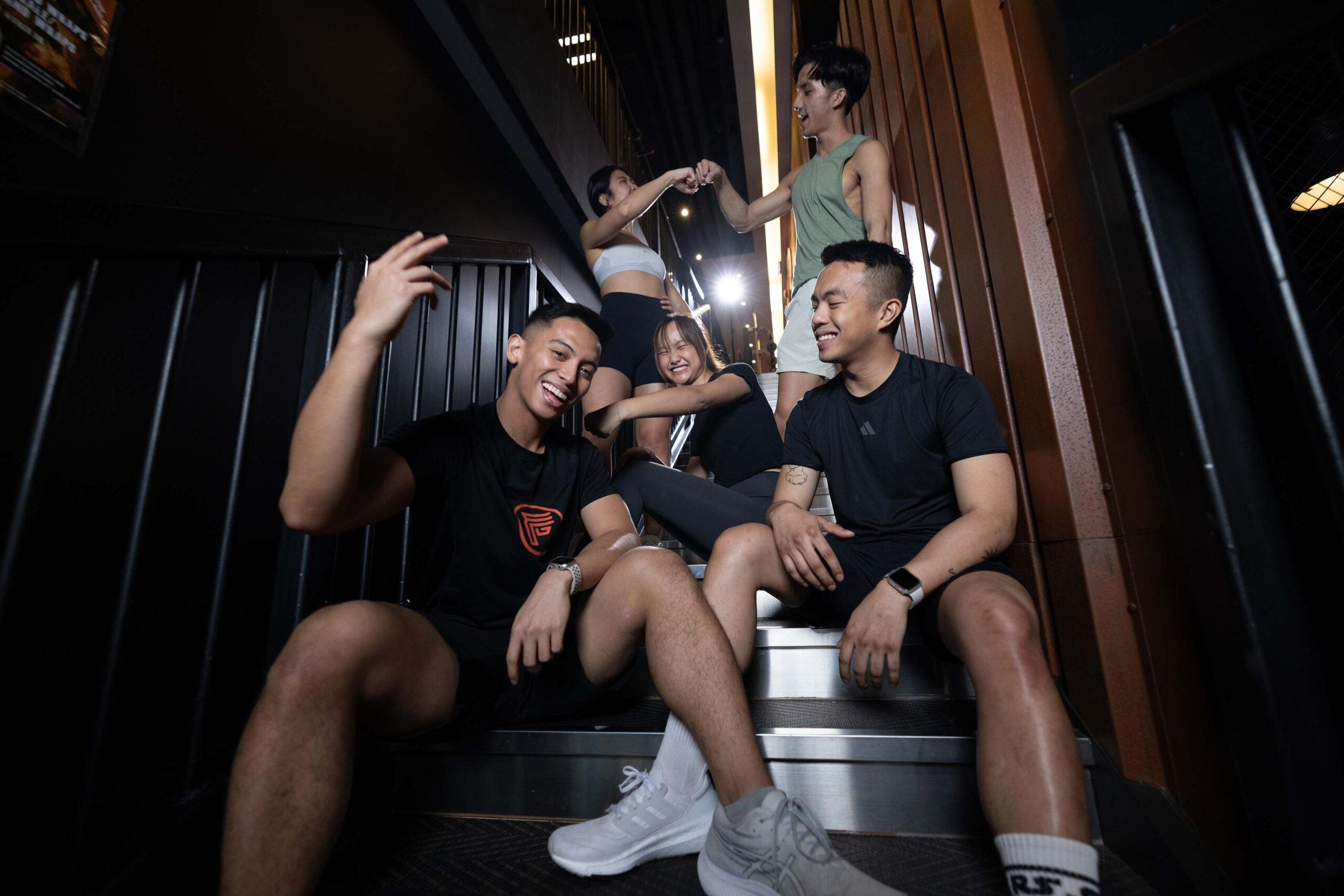 GOOD FRIENDS GOOD VIBES<br>Winter Student Package