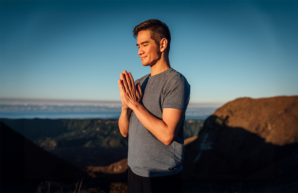 Yoga Alliance Accredited 18-hour Yin Mindfulness Yoga Workshop with Chris Su