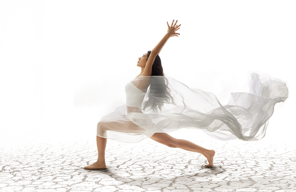 200-Hour Vinyasa Yoga Teacher Training with Almen Wong